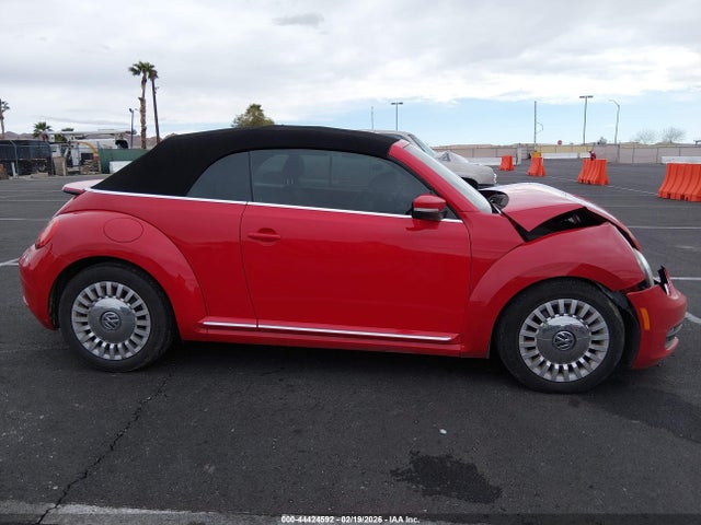 3VW517AT7GM804546 Volkswagen Beetle 1.8t S