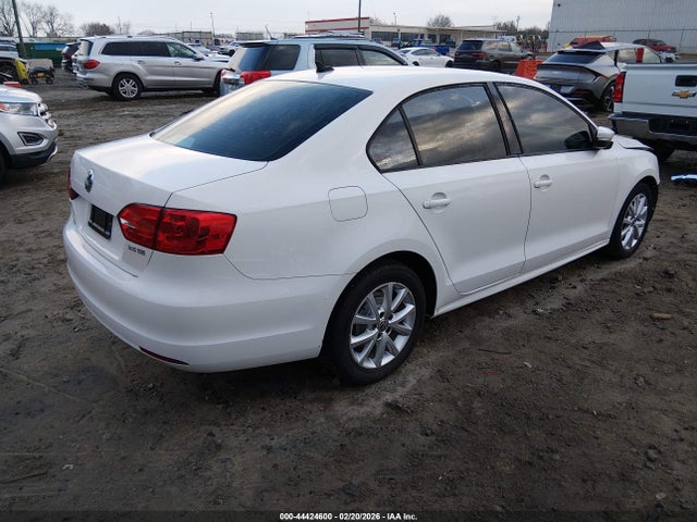 2012 Volkswagen Jetta 2.5l Se მანქანა იყიდება აუქციონზე, vin: 3VWDX7AJ7CM335347, აუქციონის ნომერი: 44424600