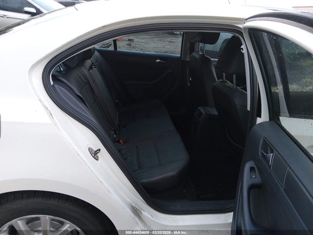 2012 Volkswagen Jetta 2.5l Se მანქანა იყიდება აუქციონზე, vin: 3VWDX7AJ7CM335347, აუქციონის ნომერი: 44424600