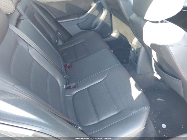 2013 Volkswagen Jetta 2.5l Se მანქანა იყიდება აუქციონზე, vin: 3VWDX7AJ9DM383806, აუქციონის ნომერი: 44424605