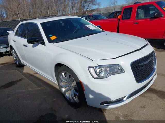 2017 CHRYSLER 300C 2C3CCAEG6HH570323