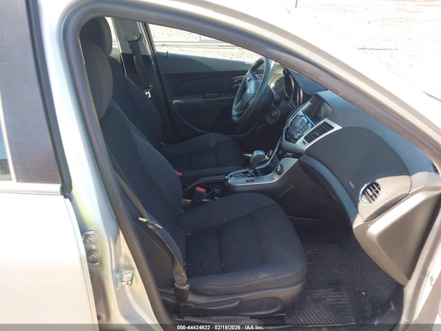 1G1PE5SB3G7221131 Chevrolet Cruze Limited 1lt Auto