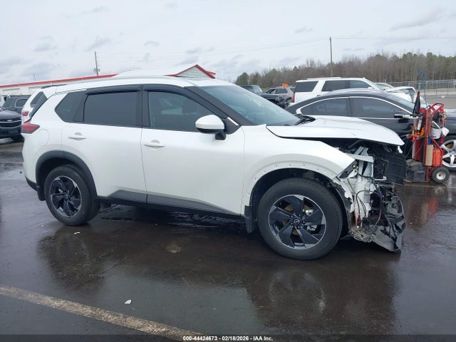 44424673 :رقم المزاد ، 5N1BT3BA4RC733280 vin ، 2024 Nissan Rogue Sv Fwd مزاد بيع