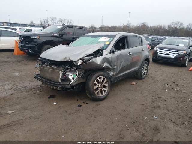 KIA Sportage Lx 2014 KNDPBCAC2E7633262 Image 2