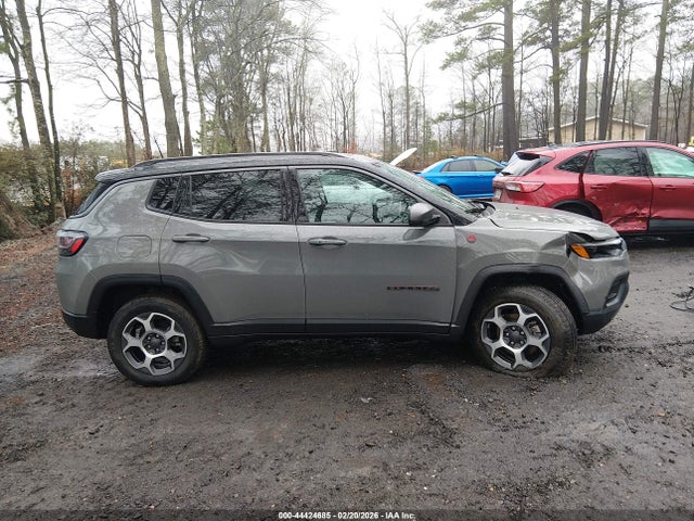 44424685 :رقم المزاد ، 3C4NJDDB2NT157562 vin ، 2022 Jeep Compass Trailhawk 4x4 مزاد بيع