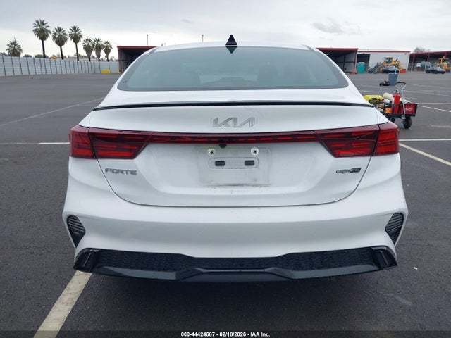 3KPF54AD9PE582458 KIA Forte Gt-line