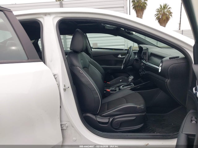 3KPF54AD9PE582458 KIA Forte Gt-line