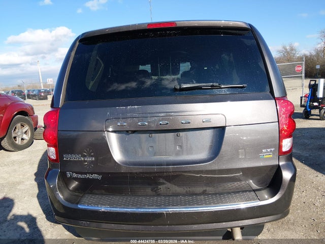 Продажа на аукционе авто 2017 Dodge Grand Caravan Sxt, vin: 2C4RDGCGXHR616626, номер лота: 44424705