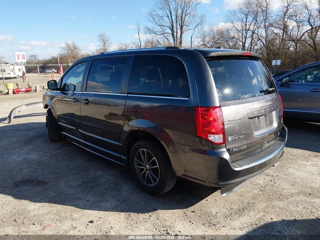 Продажа на аукционе авто 2017 Dodge Grand Caravan Sxt, vin: 2C4RDGCGXHR616626, номер лота: 44424705