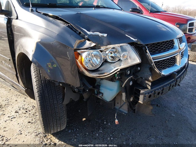 Продажа на аукционе авто 2017 Dodge Grand Caravan Sxt, vin: 2C4RDGCGXHR616626, номер лота: 44424705