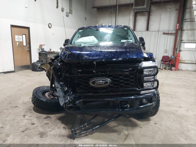 44424753 :رقم المزاد ، 1FT8W3BN9SED60451 vin ، 2025 Ford F-350 Xlt مزاد بيع