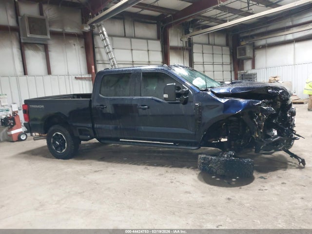 44424753 :رقم المزاد ، 1FT8W3BN9SED60451 vin ، 2025 Ford F-350 Xlt مزاد بيع