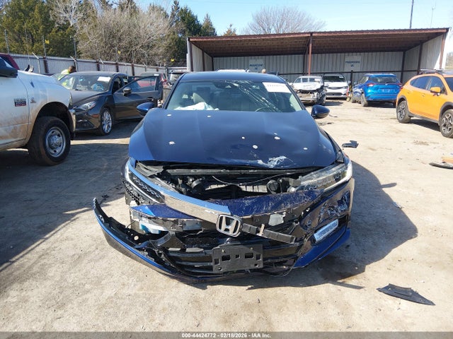 44424772 :رقم المزاد ، 1HGCV3F96KA002680 vin ، 2019 Honda Accord Hybrid Touring مزاد بيع