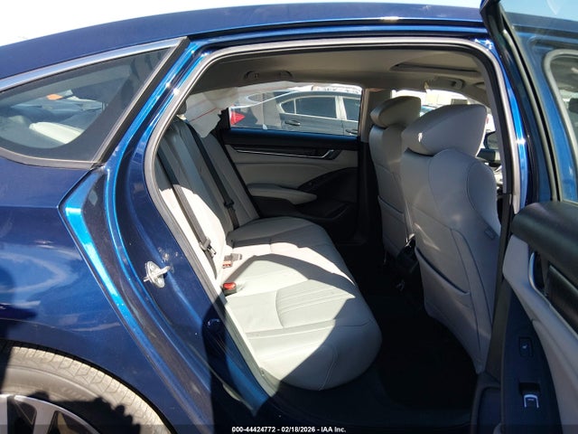 44424772 :رقم المزاد ، 1HGCV3F96KA002680 vin ، 2019 Honda Accord Hybrid Touring مزاد بيع