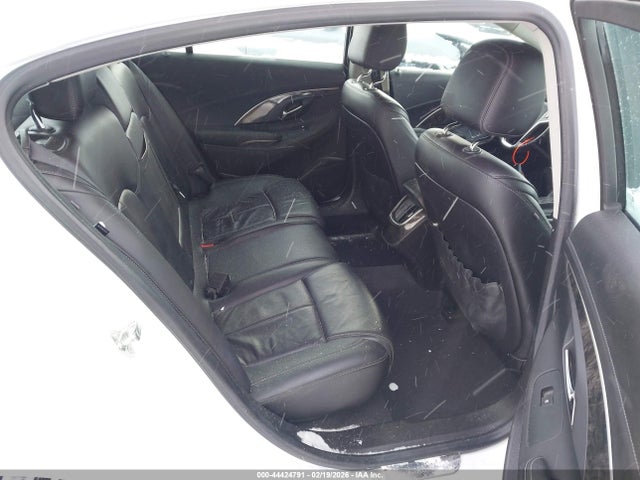 1G4GC5G38GF240645 Buick Lacrosse Leather