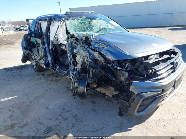 44424793 :رقم المزاد ، 3VV2B7AX0NM169500 vin ، 2022 Volkswagen Tiguan 2.0t Se مزاد بيع