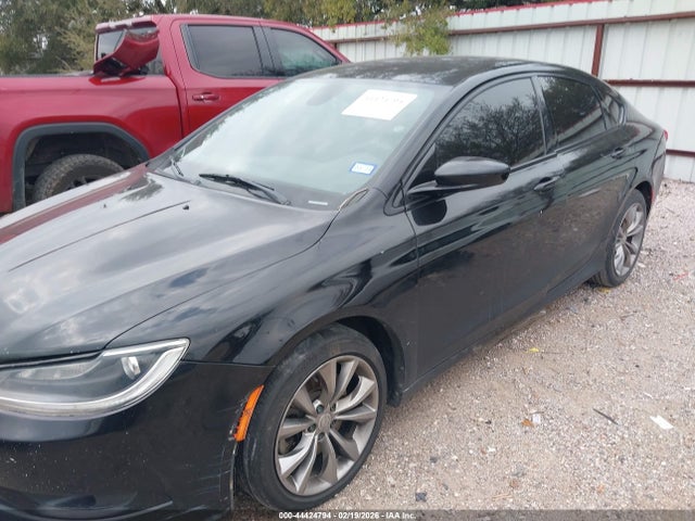 Продаж на аукціоні авто 2015 Chrysler 200 S, vin: 1C3CCCBG4FN534814, номер лоту: 44424794