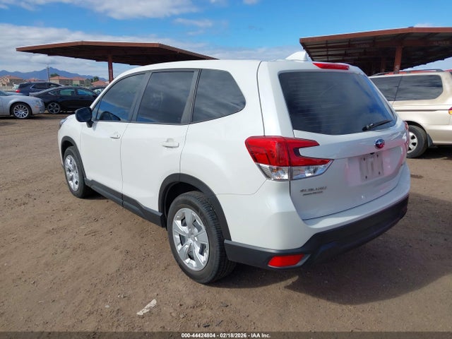 Subaru Forester 2023 JF2SKAACXPH419374 Image 3