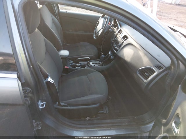 Продаж на аукціоні авто 2012 Chrysler 200 Touring, vin: 1C3CCBBB8CN176496, номер лоту: 44424809