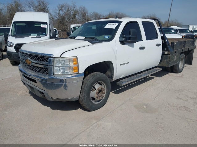 1GB4CZCG4EF108121 Chevrolet Silverado 3500hd Chassis Work Truck