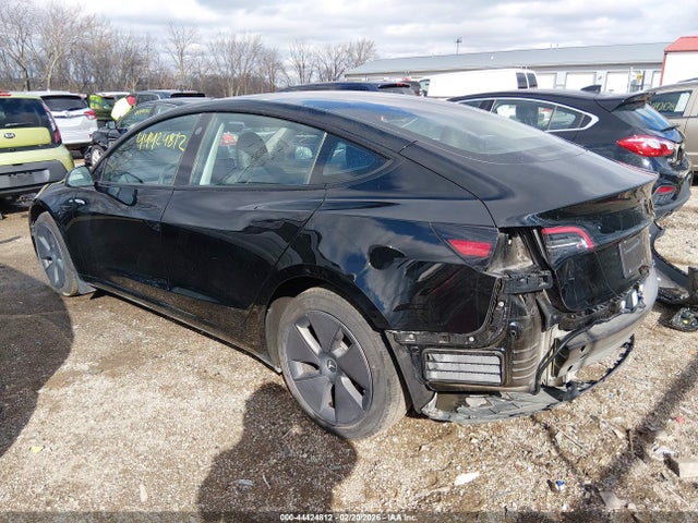 2023 TESLA MODEL 3 5YJ3E1EB2PF637644 Photo 2