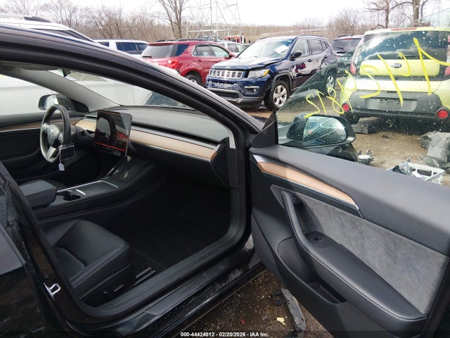 2023 TESLA MODEL 3 5YJ3E1EB2PF637644 Photo 4