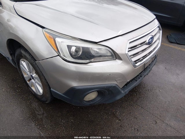 Subaru Outback 2.5i Premium 2015 4S4BSACC4F3346232 Image 6