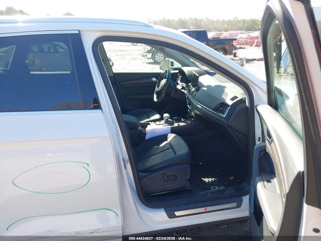 2023 AUDI Q5 WA1EAAFY3P2118641 Photo 4
