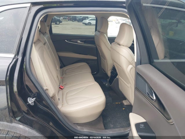 2023 LINCOLN NAUTILUS 2LMPJ6J94PBL16201 Photo 7