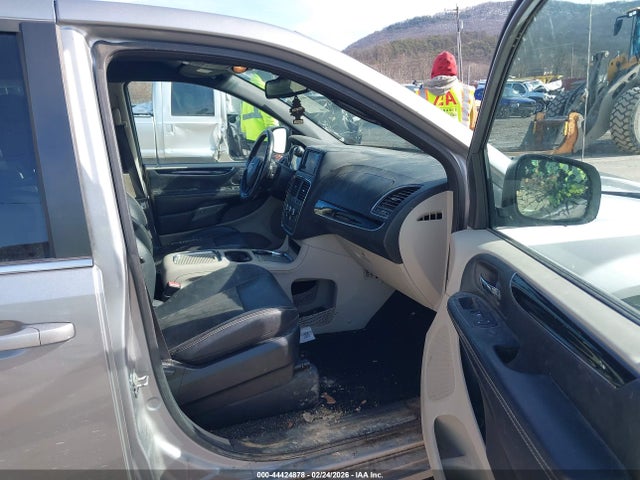 2019 DODGE GRAND CARAVAN 2C4RDGCG7KR744054 Photo 4