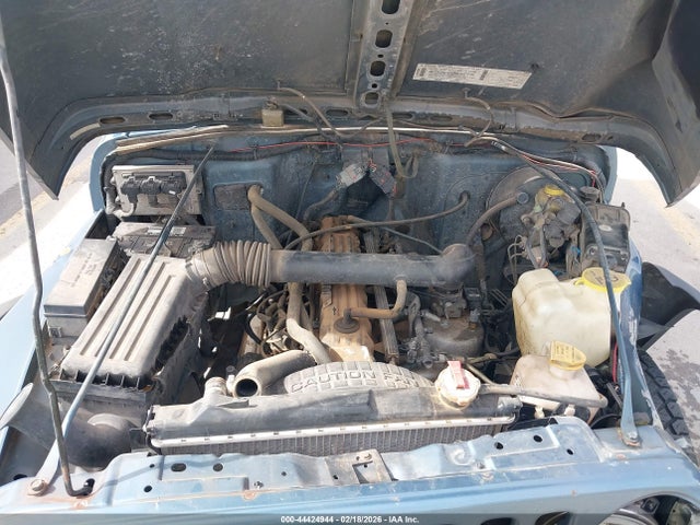 1999 JEEP WRANGLER 1J4FY19S8XP443604 Photo 9