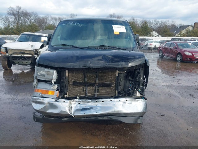 Продажа на аукционе авто 2017 Gmc Savana 2500 Work Van, vin: 1GTW7BFF0H1237977, номер лота: 44425010