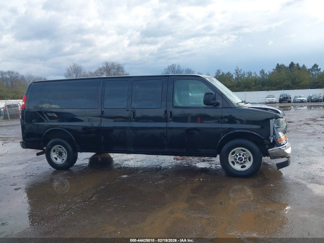 Продажа на аукционе авто 2017 Gmc Savana 2500 Work Van, vin: 1GTW7BFF0H1237977, номер лота: 44425010