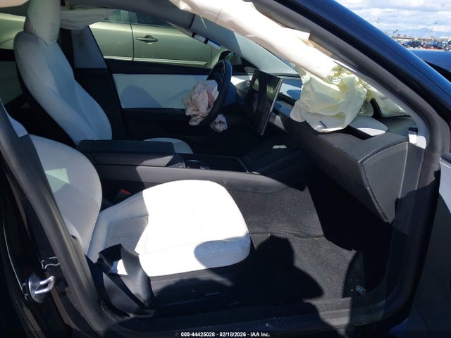 2025 Tesla Model 3 Long Range All-wheel Drive მანქანა იყიდება აუქციონზე, vin: 5YJ3E1EB6SF873819, აუქციონის ნომერი: 44425028