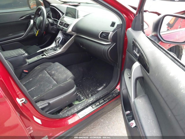 2019 MITSUBISHI ECLIPSE CROSS JA4AT5AA0KZ052883 Photo 4