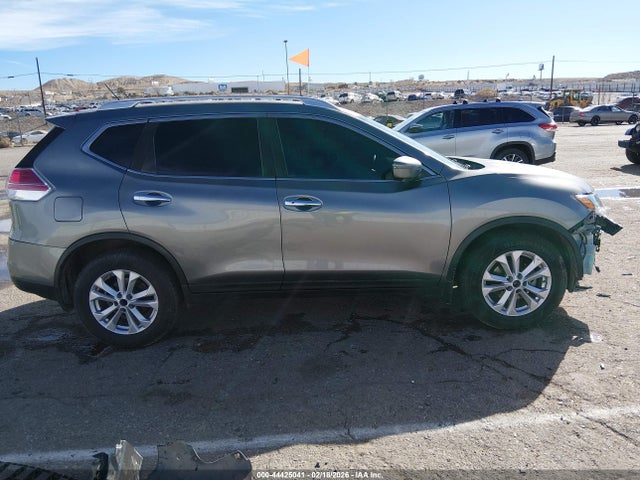 Nissan ROGUE SV 2016 KNMAT2MT4GP625885 Image 13