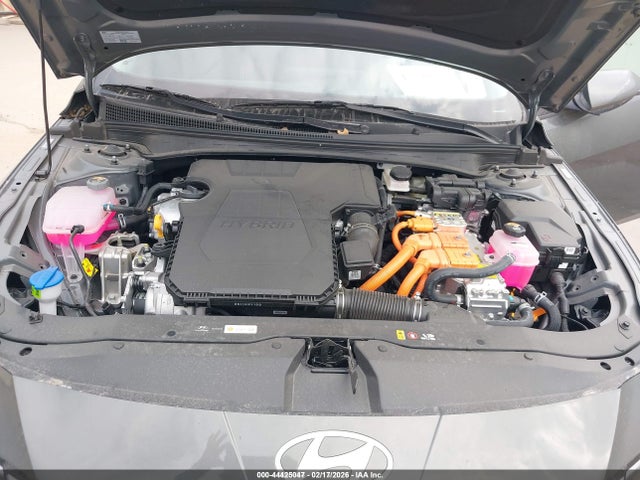 KMHLM4DJ8SU174434 Hyundai Elantra Hybrid Blue