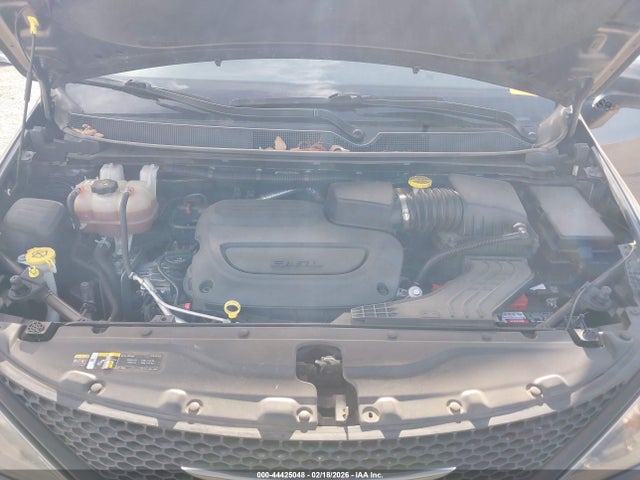 Продаж на аукціоні авто 2022 Chrysler Voyager Lx, vin: 2C4RC1CG7NR146552, номер лоту: 44425048