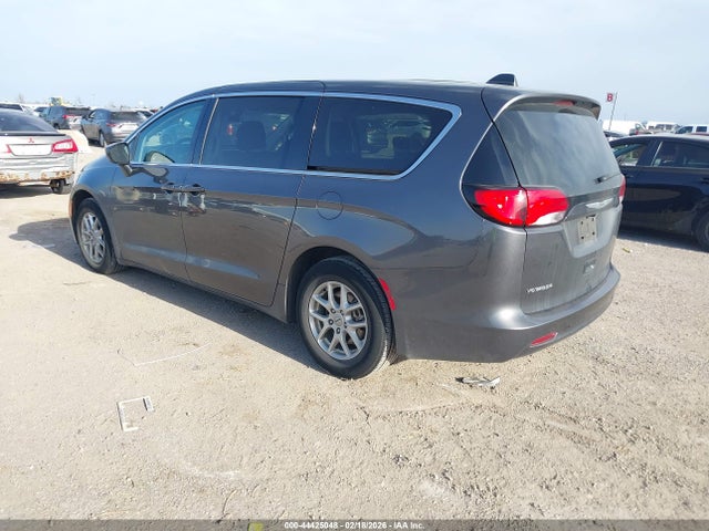 Продаж на аукціоні авто 2022 Chrysler Voyager Lx, vin: 2C4RC1CG7NR146552, номер лоту: 44425048