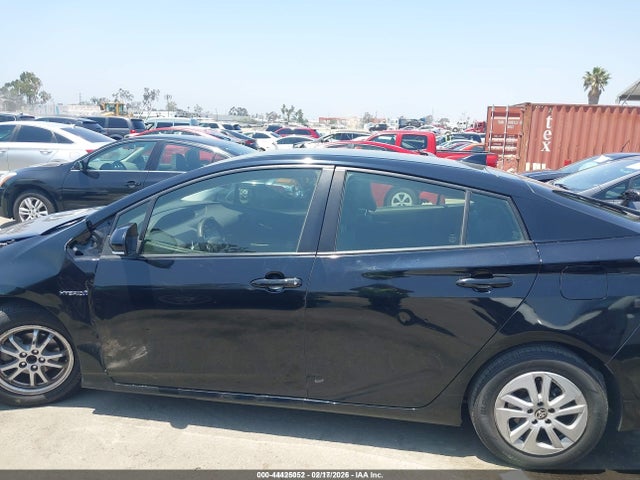 JTDKBRFU7H3029877 Toyota Prius Two
