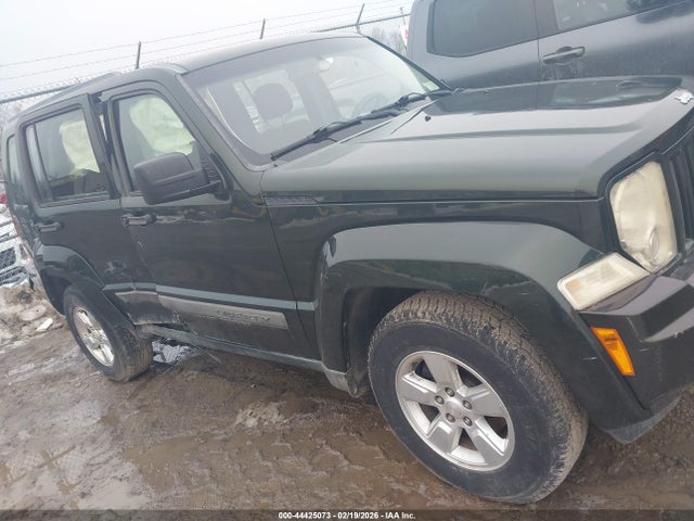 44425073 :رقم المزاد ، 1J4PN2GK7BW593269 vin ، 2011 Jeep Liberty Sport مزاد بيع