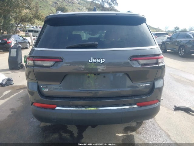 1C4RJJAG3N8617066 Jeep Grand Cherokee L Laredo 4x2