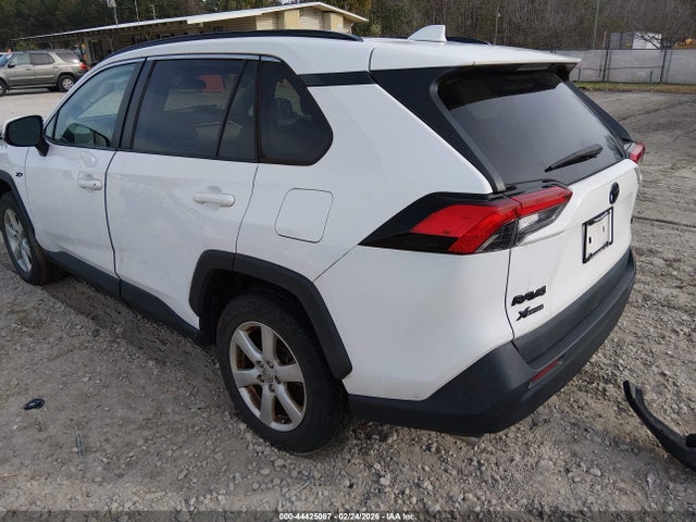 2020 TOYOTA RAV4 2T3W1RFV4LC083660 Photo 2