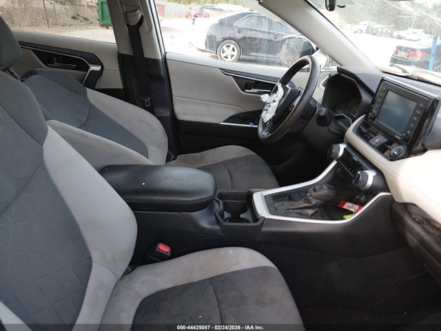 2020 TOYOTA RAV4 2T3W1RFV4LC083660 Photo 4