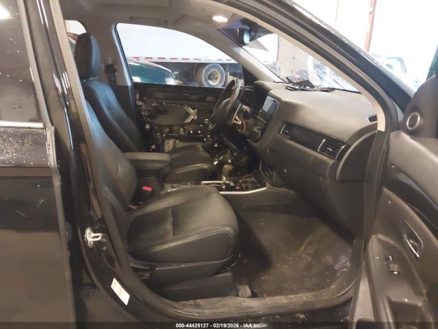 Продаж на аукціоні авто 2017 Mitsubishi Outlander Gt, vin: JA4JZ4AX5HZ023756, номер лоту: 44425127