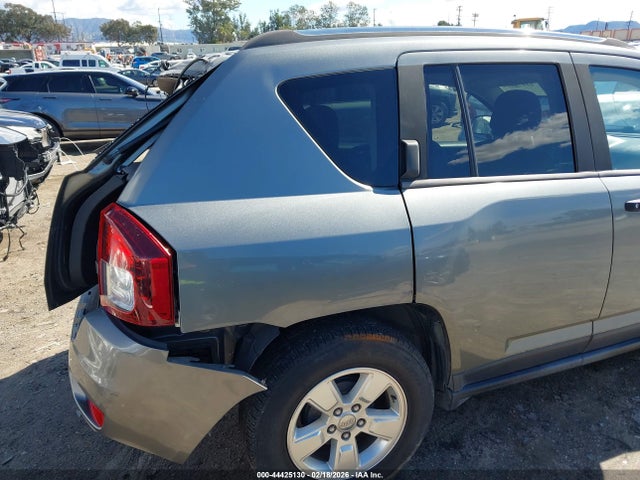 Jeep Compass Sport 2014 1C4NJCBA3ED547192 Image 14