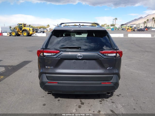 Toyota Rav4 Xle Premium 2024 2T3C1RFV8RC293318 Image 16