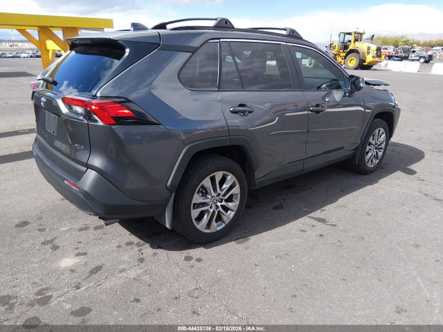 Toyota Rav4 Xle Premium 2024 2T3C1RFV8RC293318 Image 4