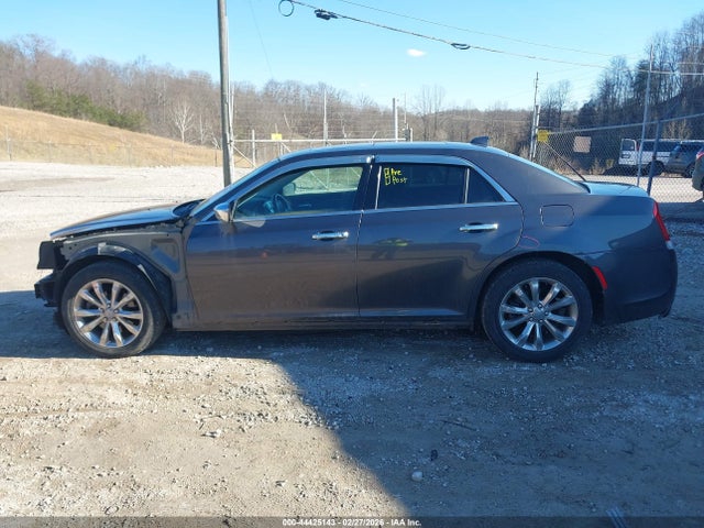 44425143 :رقم المزاد ، 2C3CCAKG0GH182619 vin ، 2016 Chrysler 300c Awd مزاد بيع