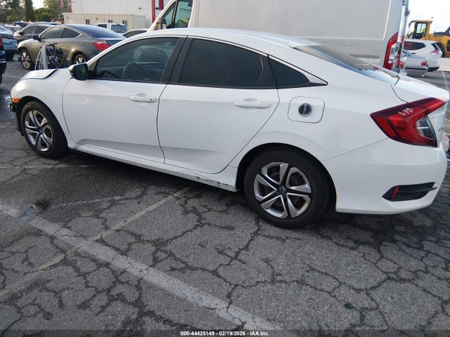 Honda Civic Lx 2018 2HGFC2F51JH526958 Image 3